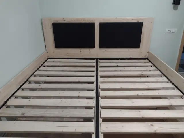 Lucrare Night Shift Fabrications